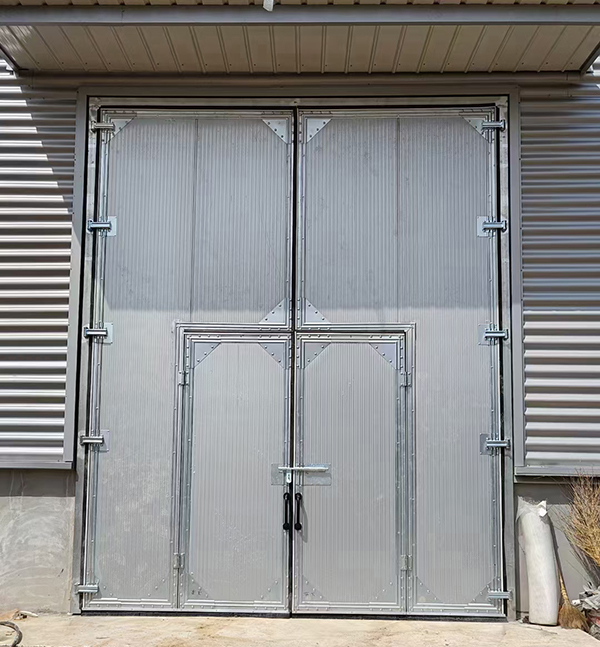 莎车工业平开门