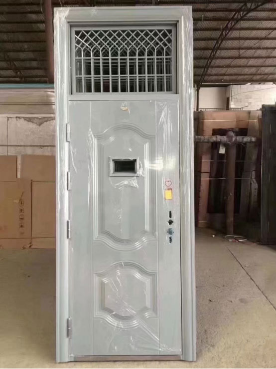 莎车学校教室门 莎车学校教室门